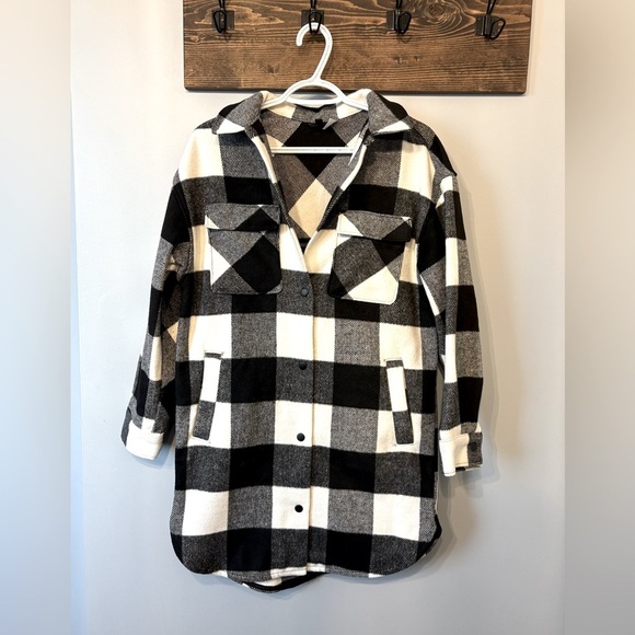 H&M Divided Shacket size xxs black and white plaid - Picture 1 of 8